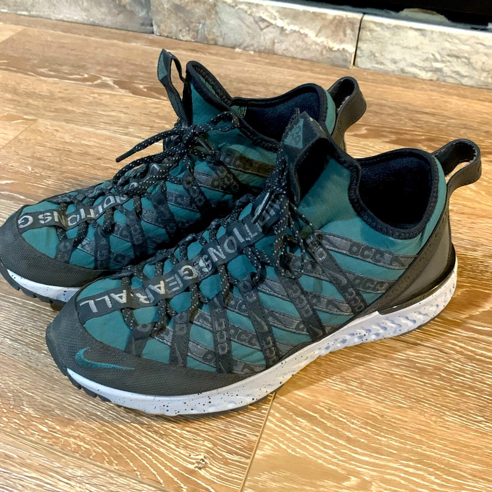 Nike men’s ACG React Terra Gobe Deep Jungle